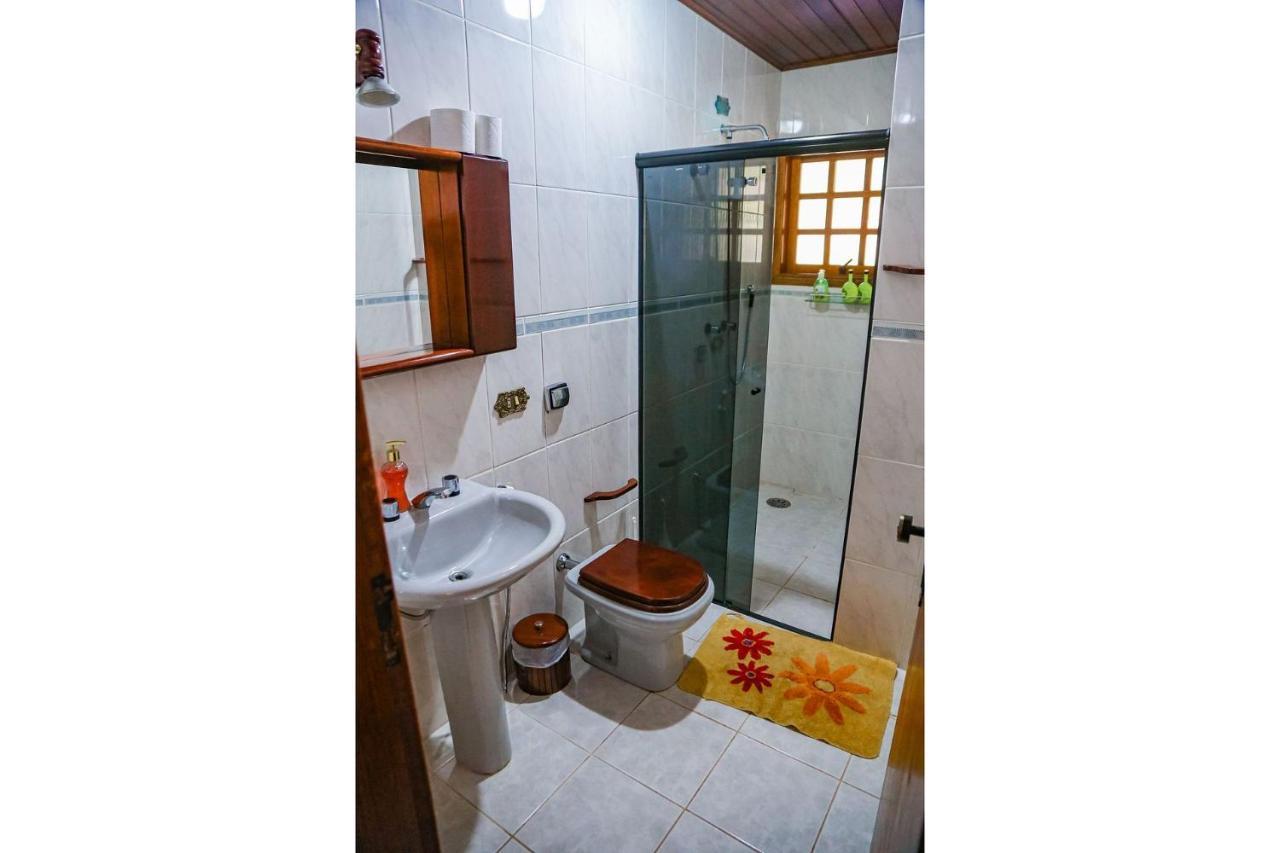 Chale Belga Em Condominio - 1,2 Km Do Centro Turistico Capivari Campos do Jordão 外观 照片